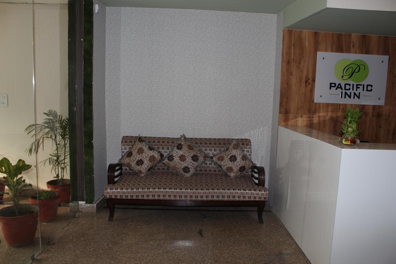 Pacific Inn Eco Central Gurgaon Luaran gambar
