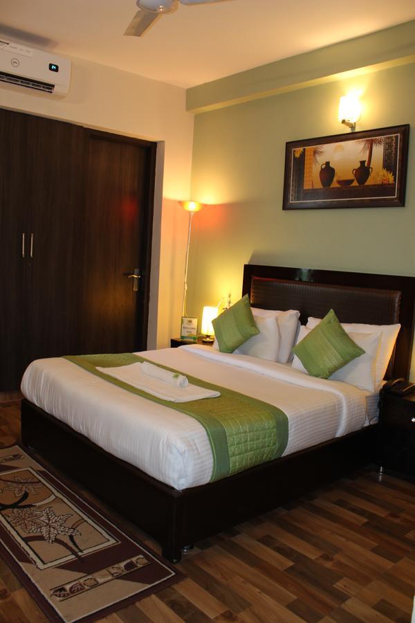 Pacific Inn Eco Central Gurgaon Luaran gambar