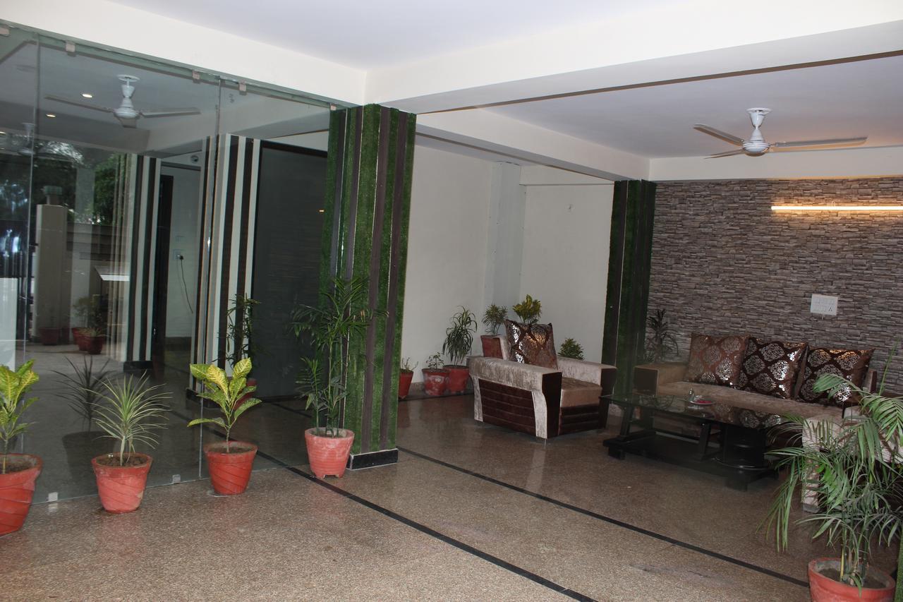 Pacific Inn Eco Central Gurgaon Luaran gambar
